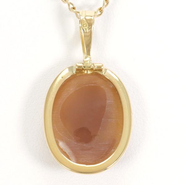 K18 Yellow Gold Shell Cameo Necklace in Excellent Condition