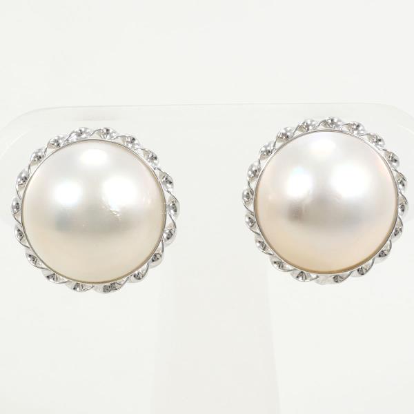 K14 White Gold Mabe Pearl Earrings in Excellent Condition