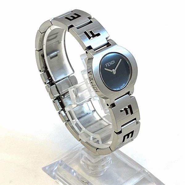 Fendi Orologi 3050L Quartz Watch for Women in Good Condition