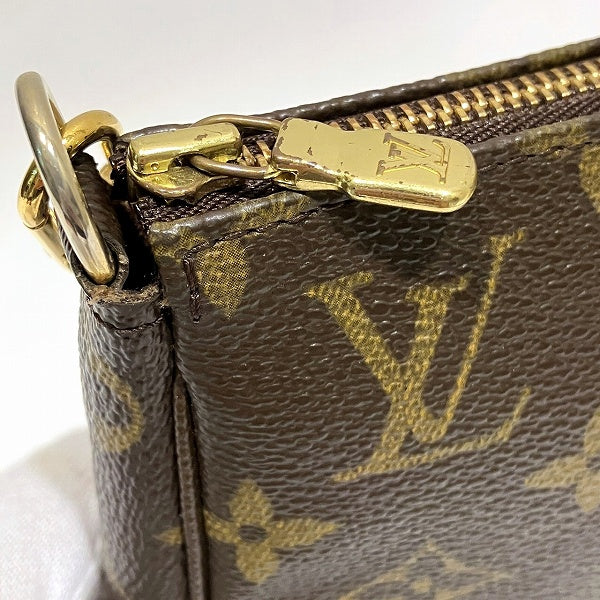 Louis Vuitton Monogram Pochette Accessoires Shoulder Bag M51980 in Good Condition