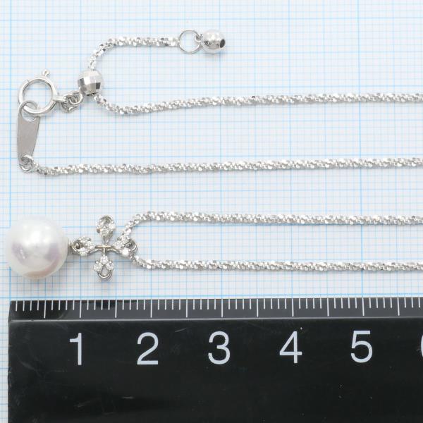 K18 White Gold Pearl Necklace 45cm in Great Condition