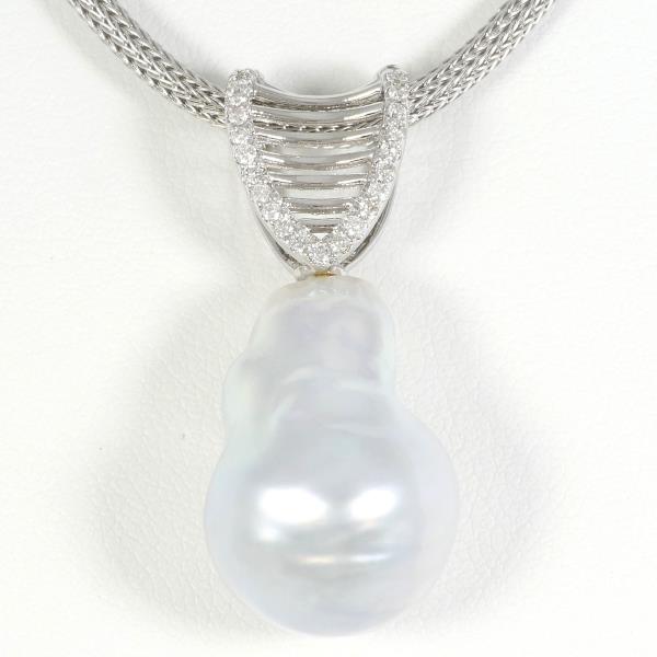 K18 White Gold Pearl Necklace with Diamond