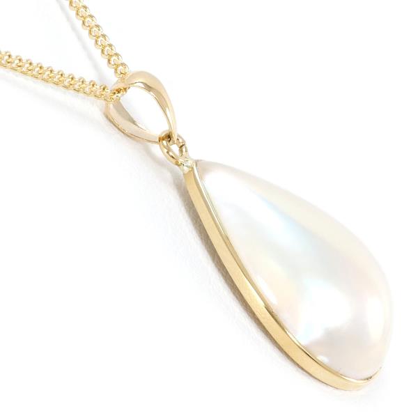 K18 Yellow Gold Necklace with Mabe Pearl in Pristine Condition