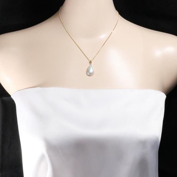 K18 Yellow Gold Necklace with Mabe Pearl in Pristine Condition