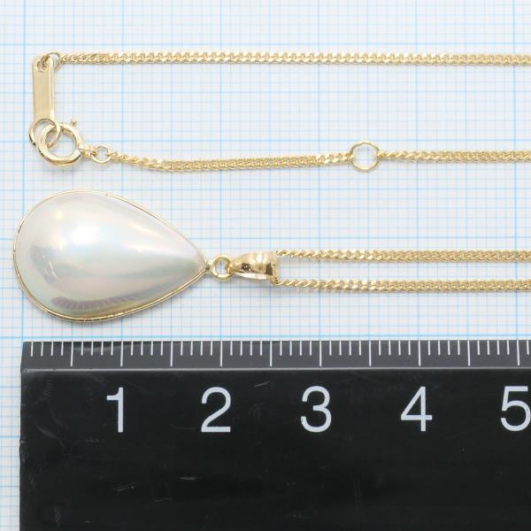 K18 Yellow Gold Necklace with Mabe Pearl in Pristine Condition