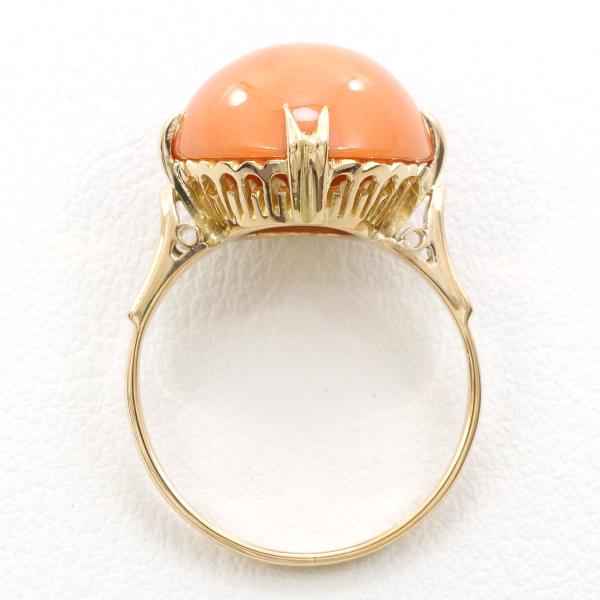 K18 Yellow Gold Coral Ring Size 9 in Excellent Condition