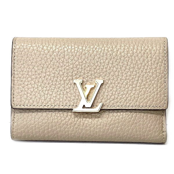 Louis Vuitton Capucines Compact Wallet M62159 in Great Condition