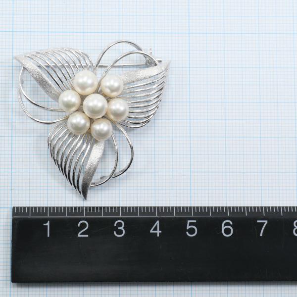 Silver Pearl Brooch Jewelry in Excellent Condition