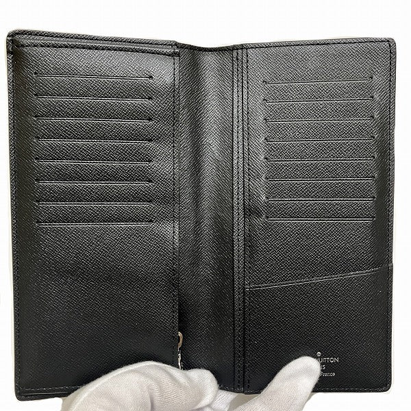 Louis Vuitton Taiga Portefeuille Brazza Long Wallet M30501