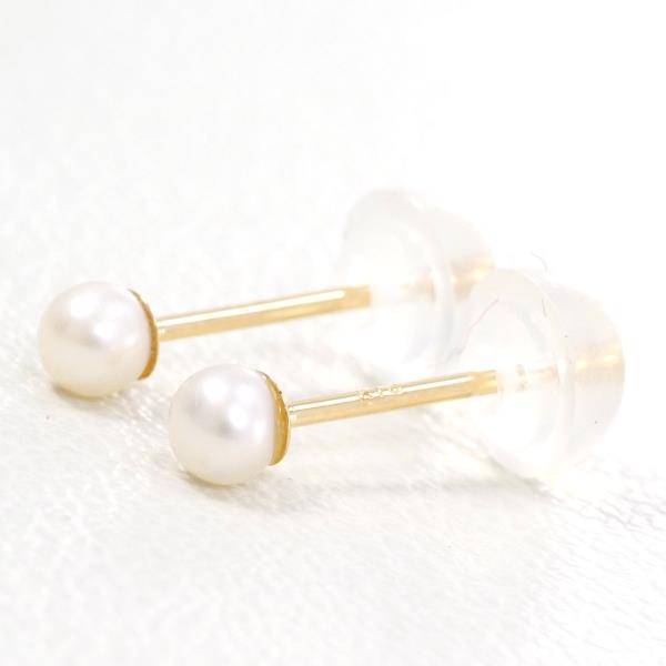 K18 Yellow Gold Pearl Earrings in Excellent Condition