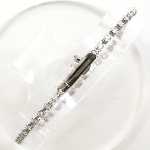 K18 White Gold Diamond Bracelet 19cm in Great Condition