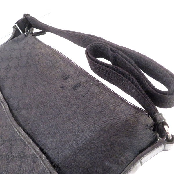 Gucci GG Canvas Shoulder Bag 145856 in Good Condition