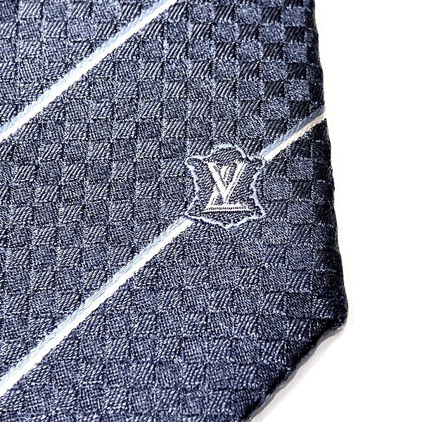 Louis Vuitton Silk Necktie in Good Condition