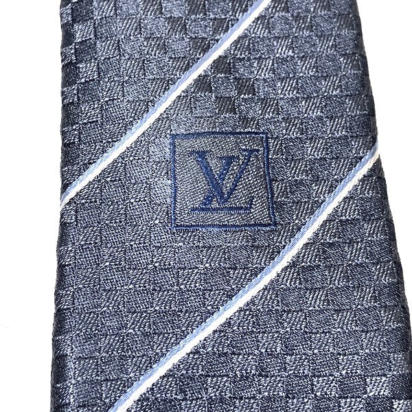 Louis Vuitton Silk Necktie in Good Condition