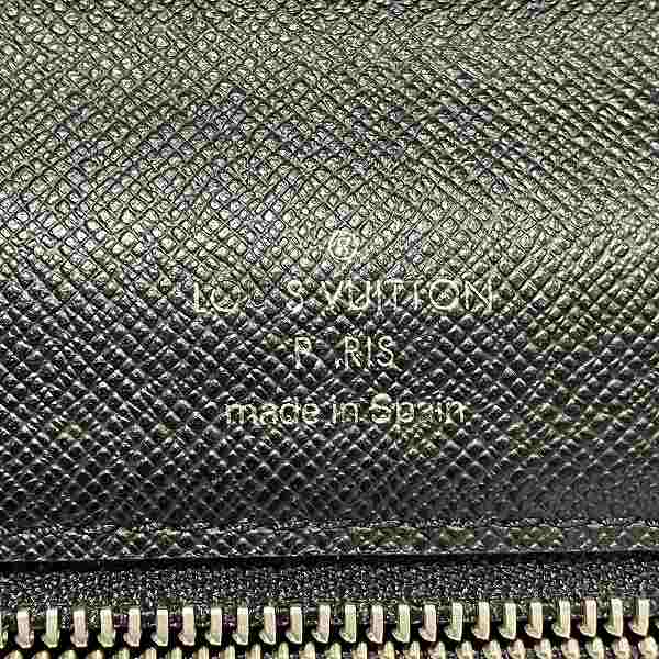 Louis Vuitton Taiga Selenga Clutch Bag M30782 in Good Condition