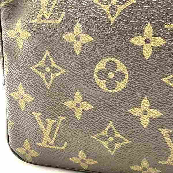 Louis Vuitton Monogram Toiletry Pouch M47524