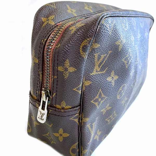 Louis Vuitton Monogram Toiletry Pouch M47522