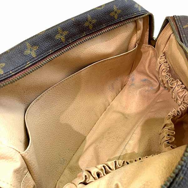 Louis Vuitton Monogram Toiletry Pouch M47522