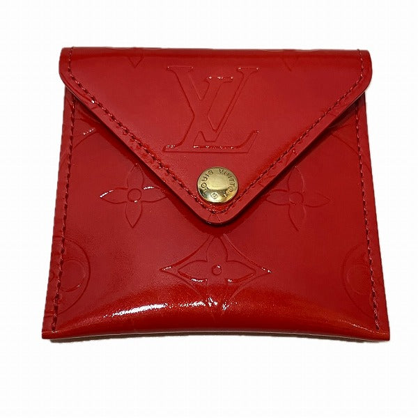 Louis Vuitton Vernis Coin Case M04100