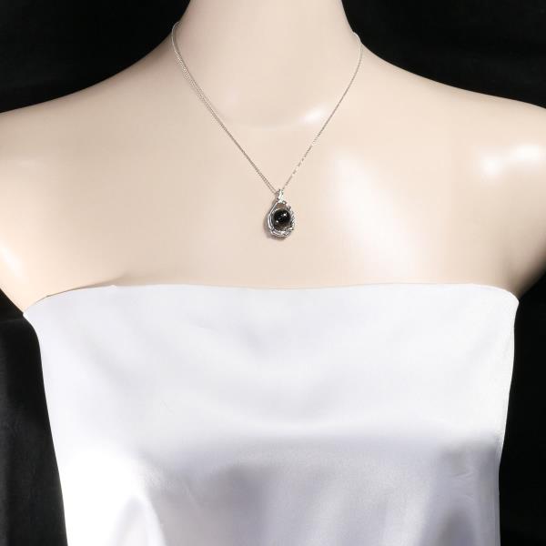 Platinum PT900 PT850 Onyx Necklace in Pristine Condition