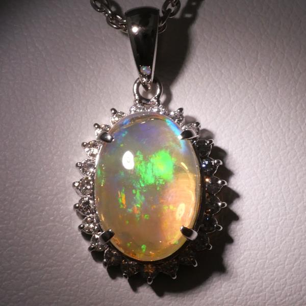 PT900 Platinum PT850 Necklace Opal 2.49 Diamond 0.36 in Excellent Condition