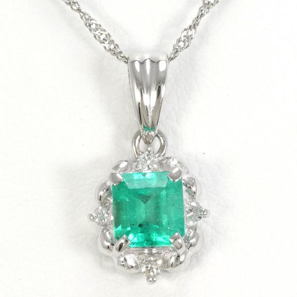 PT900 Platinum Emerald Necklace in Pristine Condition