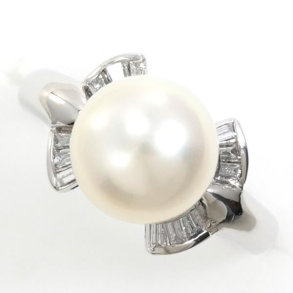 PT900 Platinum Pearl Ring 8.5 in Excellent Condition