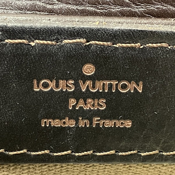 Louis Vuitton Yuma Shoulder Bag M92995