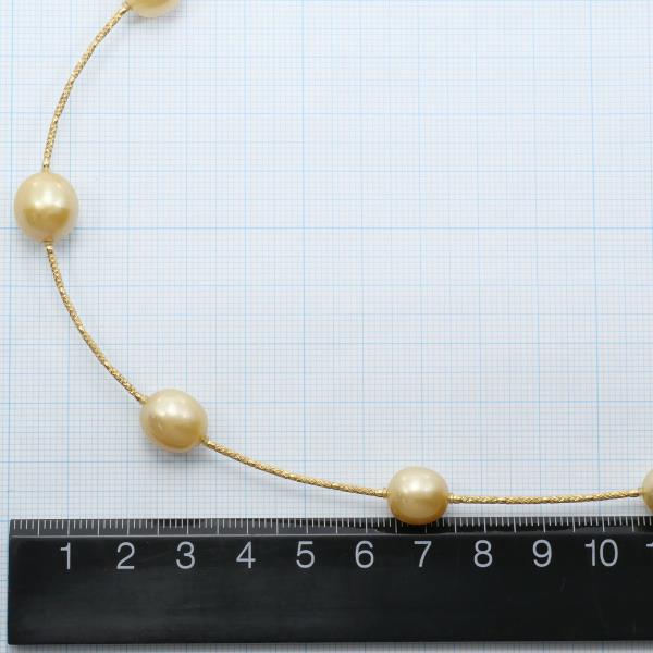 K18 Yellow Gold Necklace with South Sea Pearl in Excellent Condition