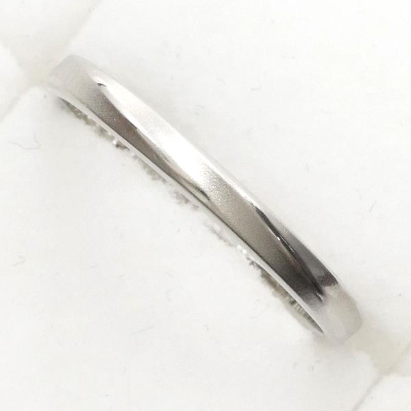 Whisp K10 White Gold Ring Size 8 in Excellent Condition