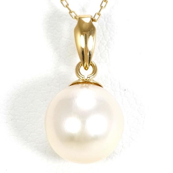 K18 Yellow Gold Pearl Necklace in Excellent Condition