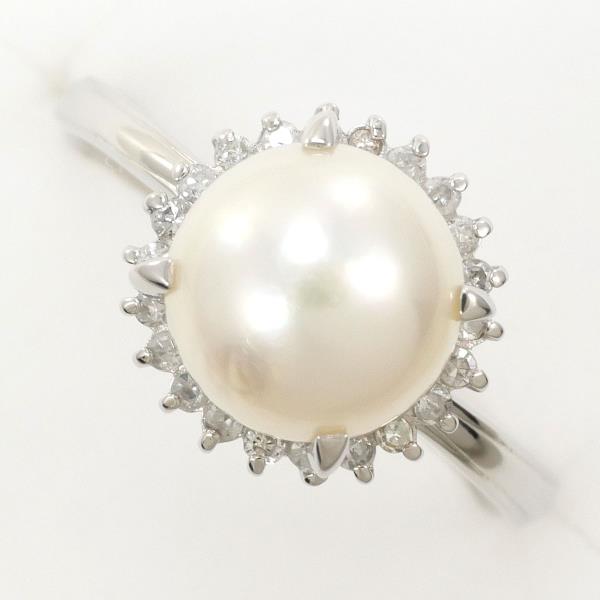 PT900 Platinum Pearl Ring with Diamond in Excellent Condition