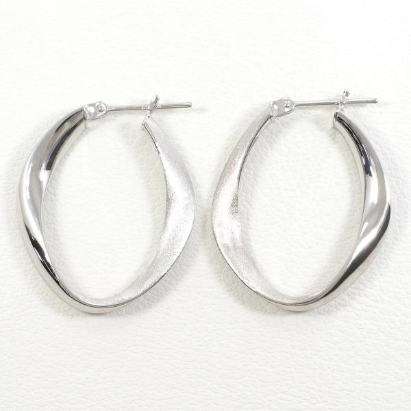 K10 White Gold Earrings in Excellent Condition