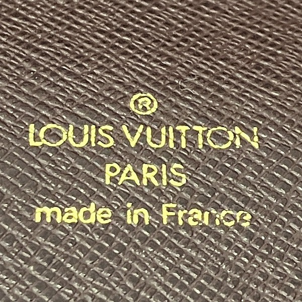 Louis Vuitton Taiga Document Clutch M99087