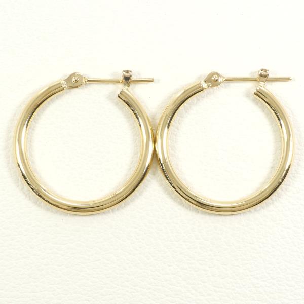 K18 Yellow Gold Earrings in Pristine Condition