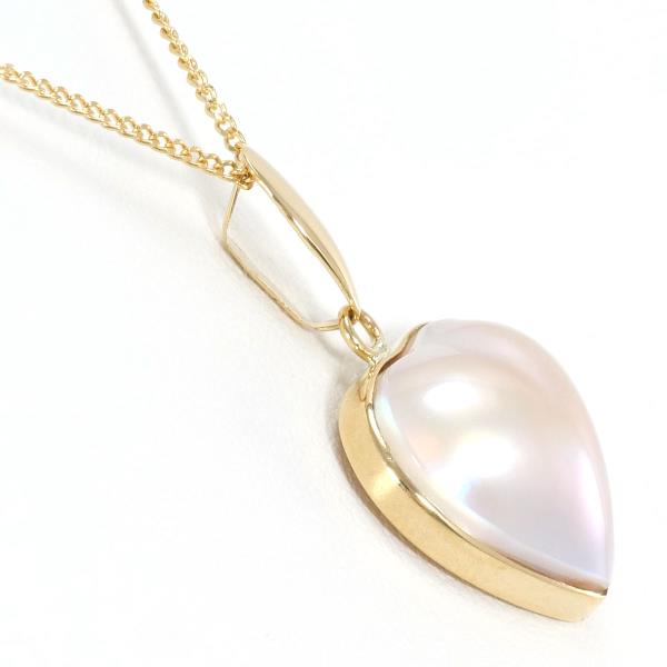 K18 Yellow Gold Necklace with Mabe Pearl in Pristine Condition