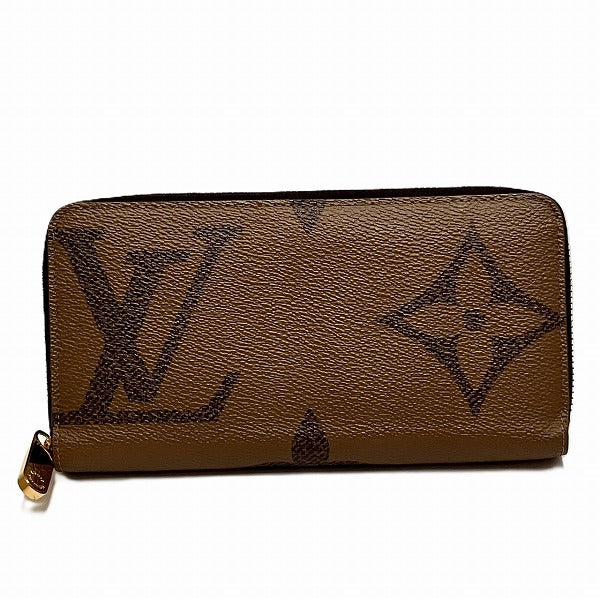 Louis Vuitton Monogram Zippy Wallet M69353 in Great Condition