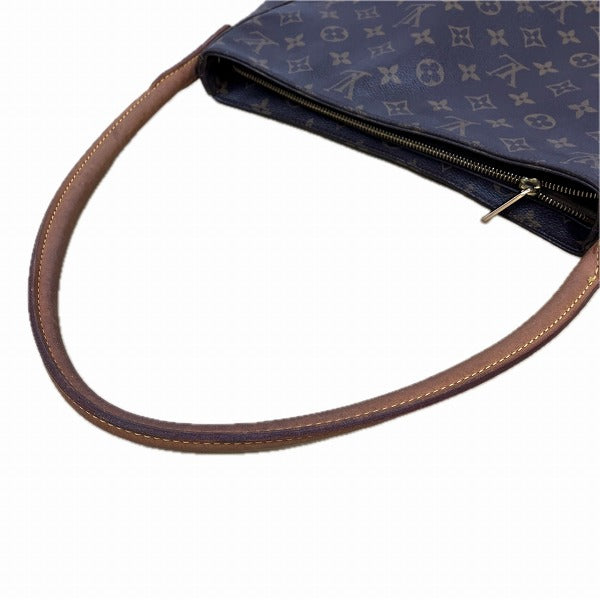 Louis Vuitton Looping GM Monogram Shoulder Bag in Good Condition