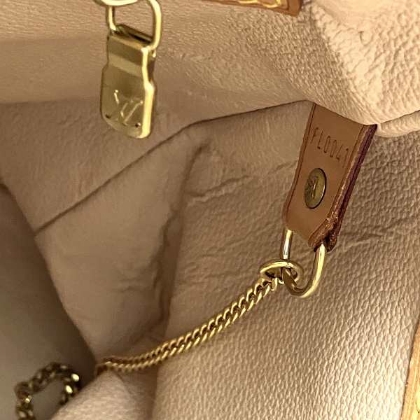 Louis Vuitton Monogram Bucket PM Tote Bag