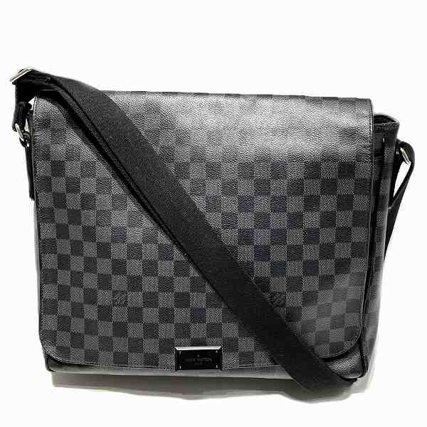 Louis Vuitton District GM Messenger Bag N41271 in Good Condition