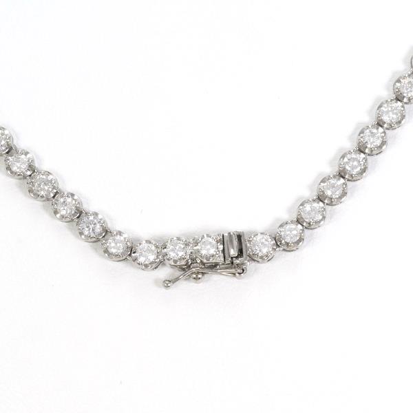 K18 White Gold Diamond Necklace in Excellent Condition