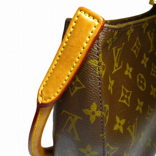 Louis Vuitton Looping MM Monogram Shoulder Bag in Good Condition