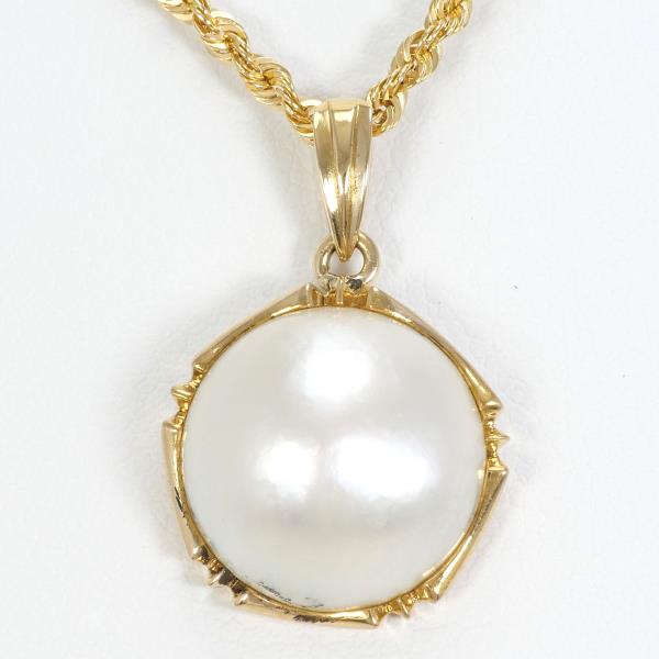 K18 Yellow Gold Necklace with Mabe Pearl in Pristine Condition