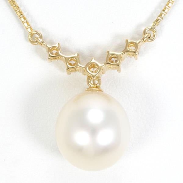 K18 Yellow Gold Pearl Diamond Necklace in Excellent Condition