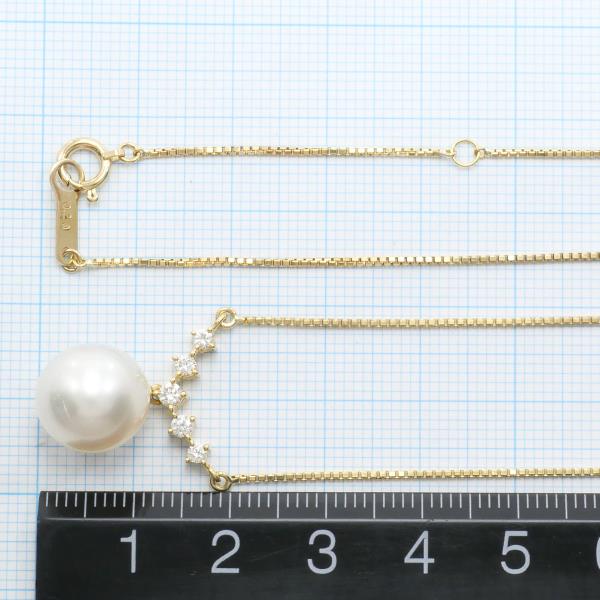 K18 Yellow Gold Pearl Diamond Necklace in Excellent Condition