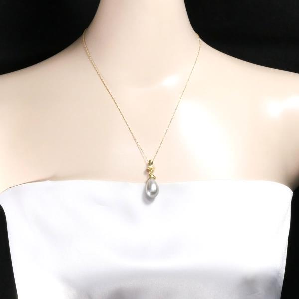 K18 Yellow Gold Pearl Diamond Necklace in Excellent Condition