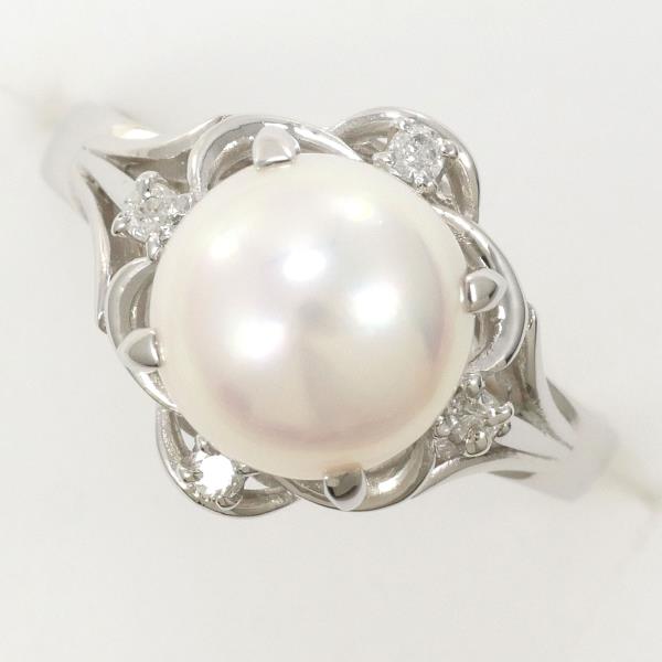 PT900 Platinum Pearl Ring with Diamond in Excellent Condition