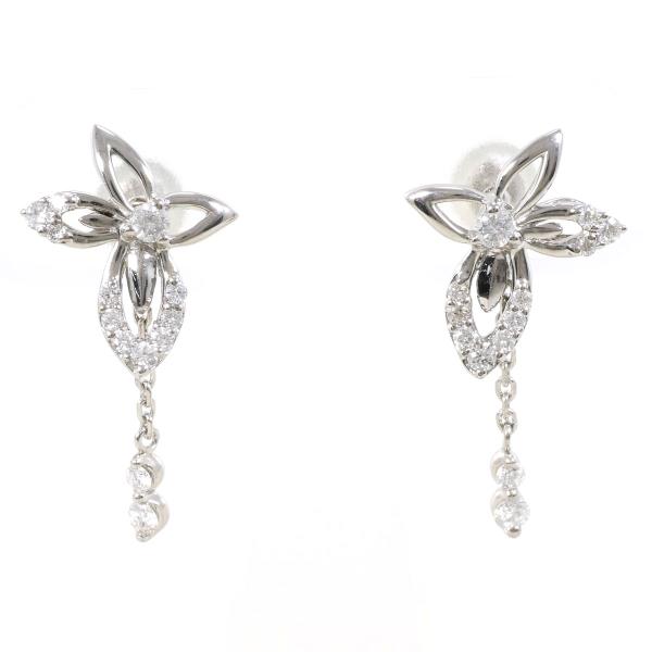 K18 White Gold Diamond Earrings in Excellent Condition