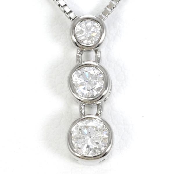 K18 White Gold Diamond Necklace 0.30ct in Excellent Condition