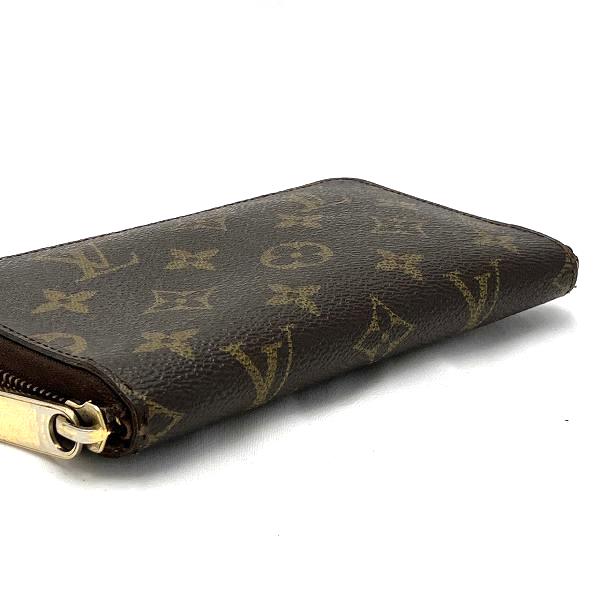 Louis Vuitton Monogram Zippy Compact Wallet in Good Condition